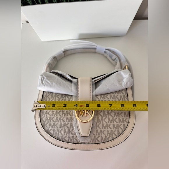 NWT MICHAEL Michael Kors Cream Signature Logo Hobo Crossbody - Picture 11 of 13